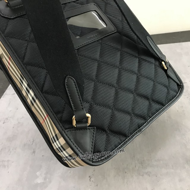 Burberry專門店新款格紋雙肩包 巴寶莉vintage復古紋男士背包 yxb1100